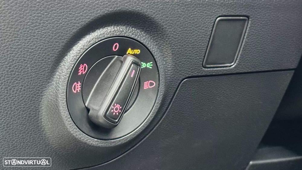 SEAT Arona 1.0 TSI FR - 54