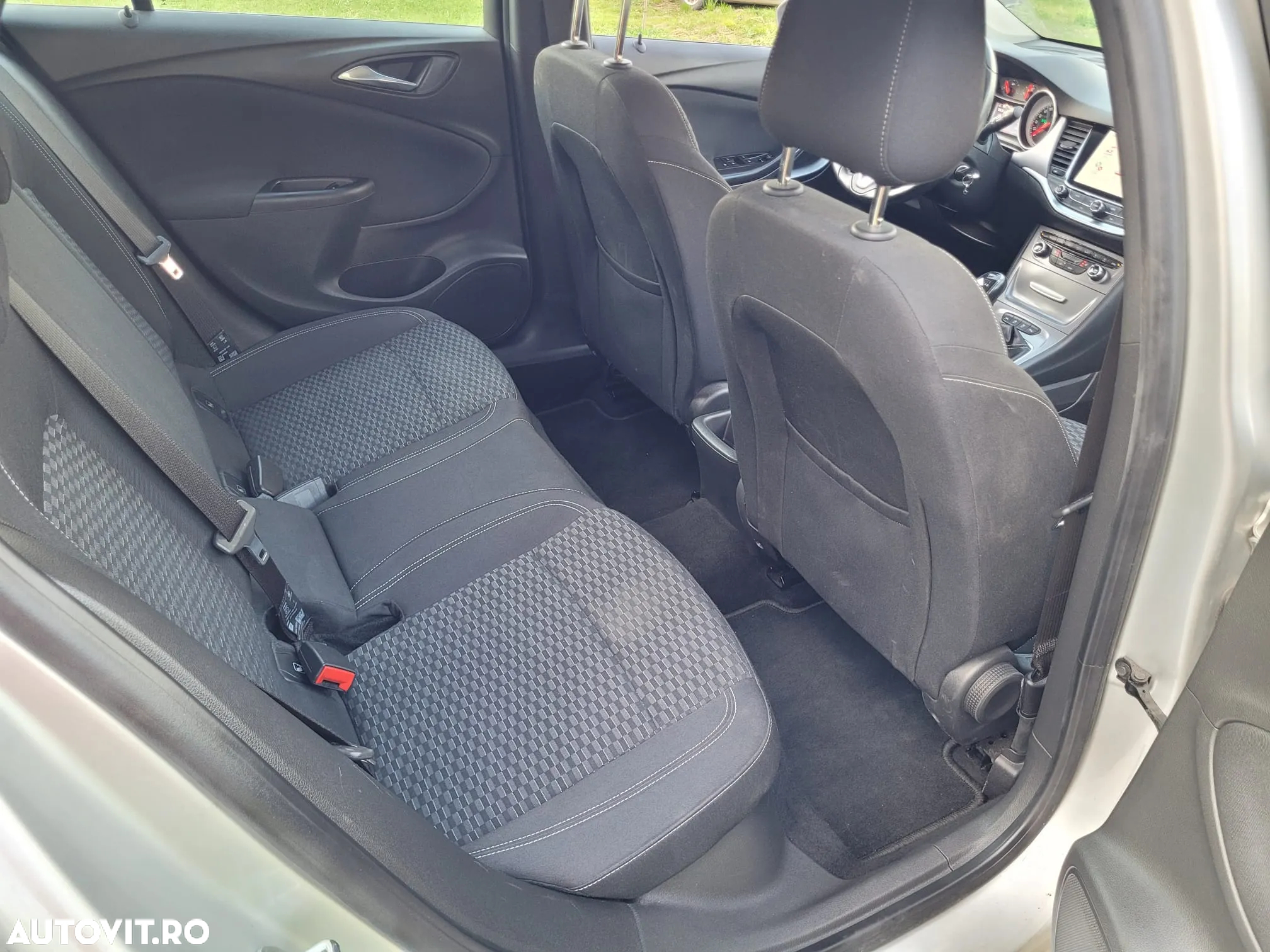 Opel Astra 1.6 D (CDTI) Sports Tourer Edition - 5