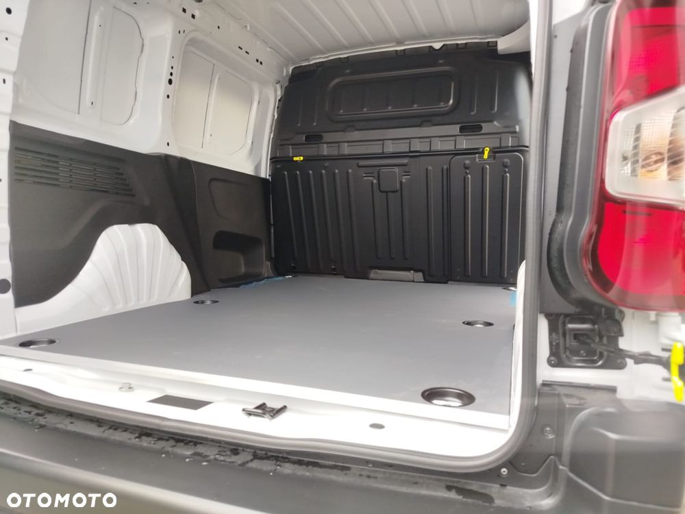 Toyota PROACE CITY - 7