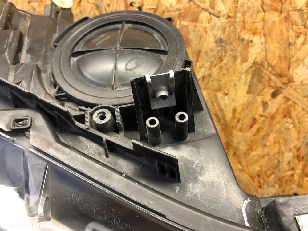 BMW 3 F30 F31 LEWA LAMPA PRZÓD EUROPA - 8