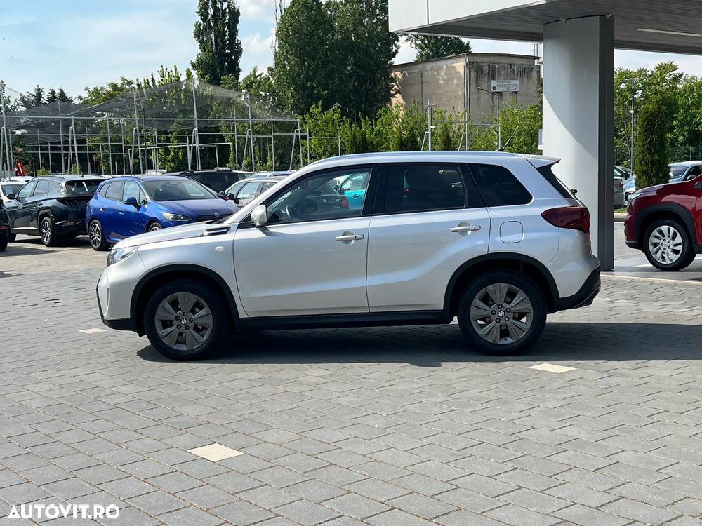 Suzuki Vitara 1.4 Boosterjet AllGrip MHEV Passion - 10