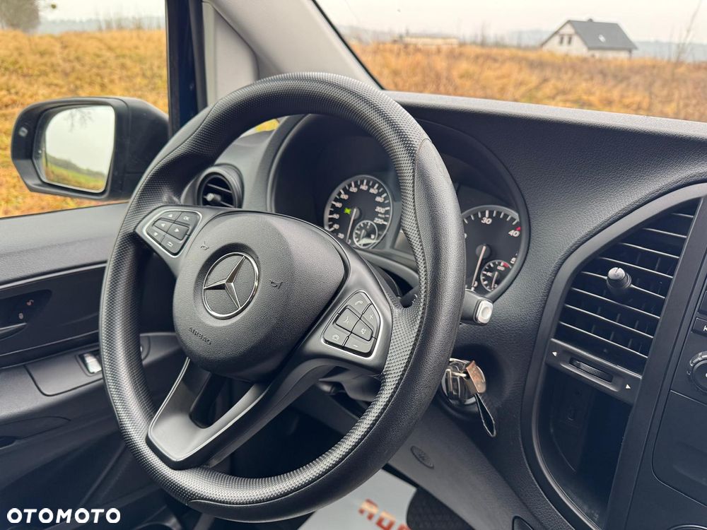 Mercedes-Benz VITO - 17