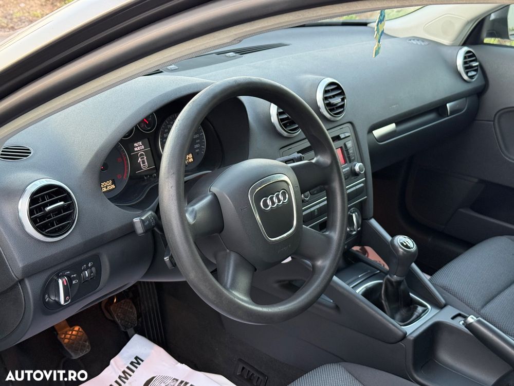 AUDI A3 Sportback 2010 — imagine 8