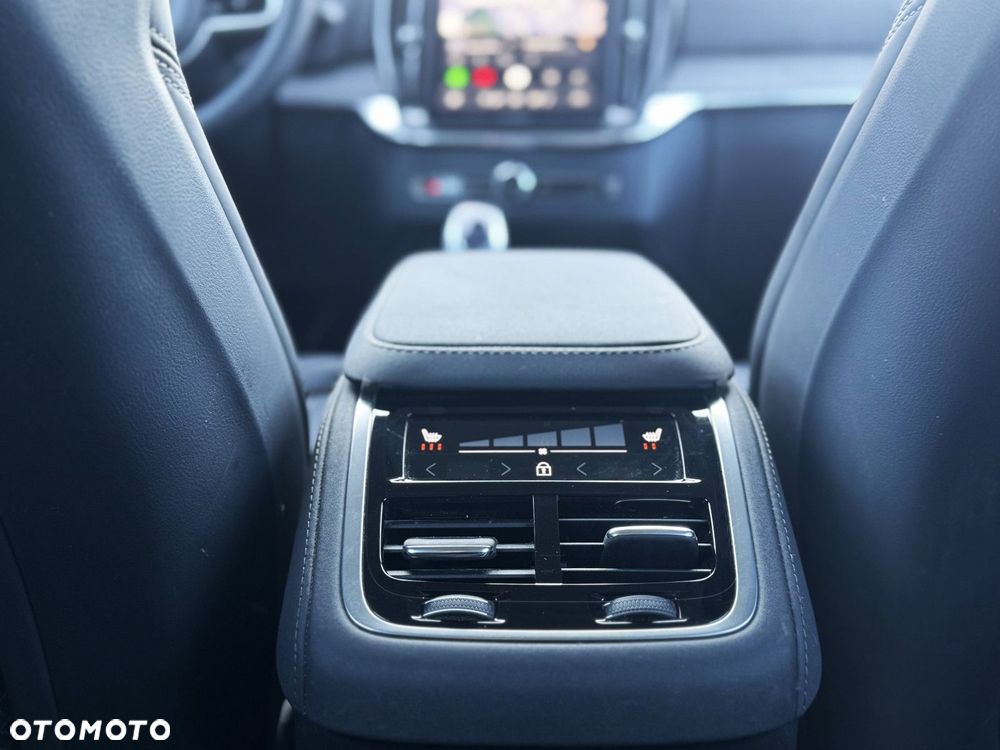 Volvo XC 90 - 24