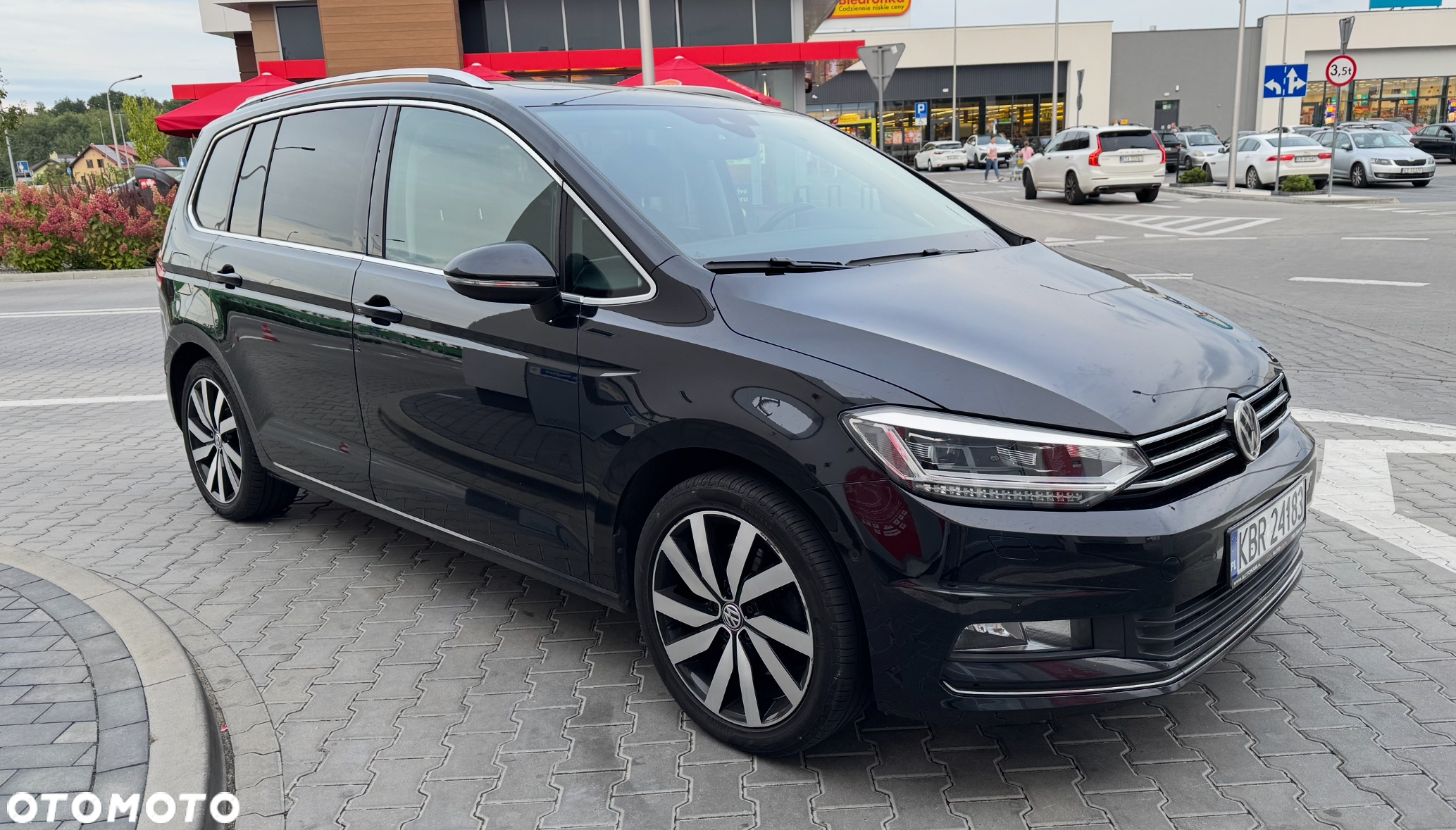 Volkswagen Touran 2.0 TDI BMT Highline - 4