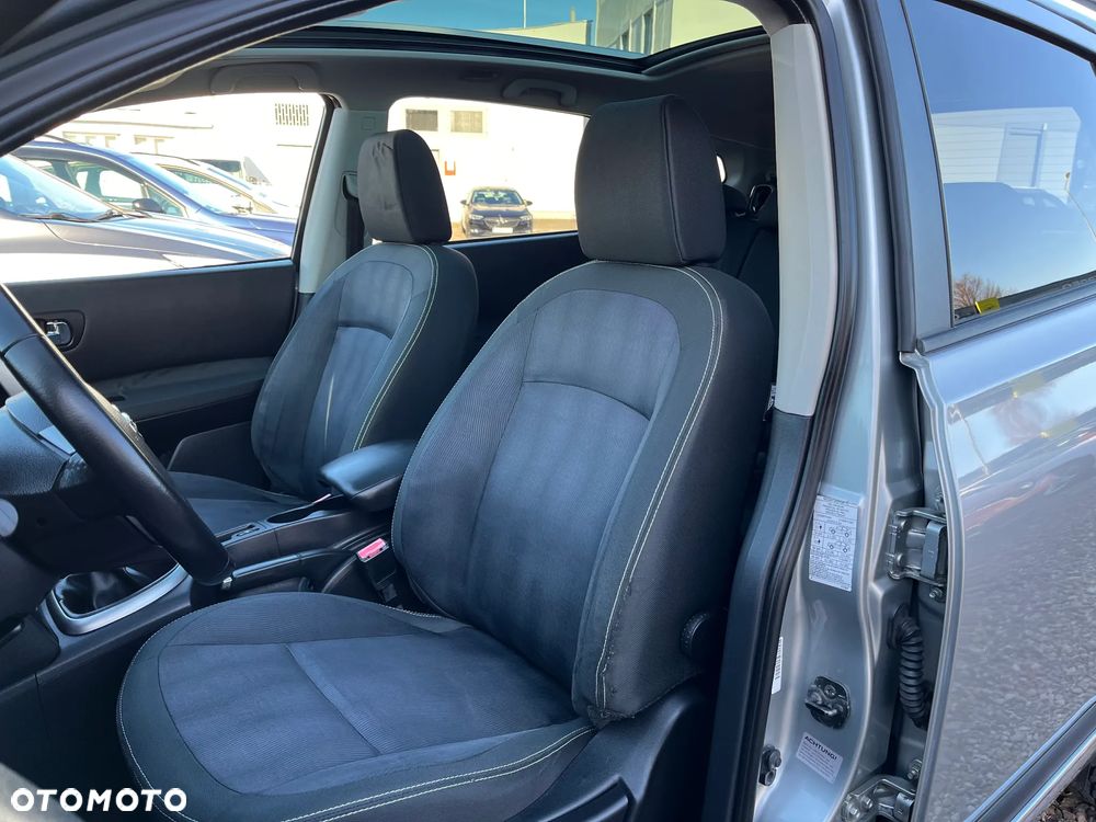 Nissan Qashqai+2 - 15