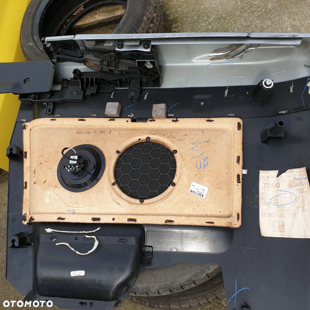 VW NEW BEETLE LIFT CABRIO BOCZEK LEWY PRAWY TYL - 4