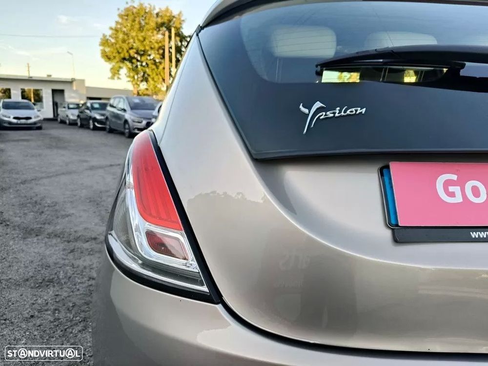 Lancia Ypsilon 1.2 S&S Fashion - 28
