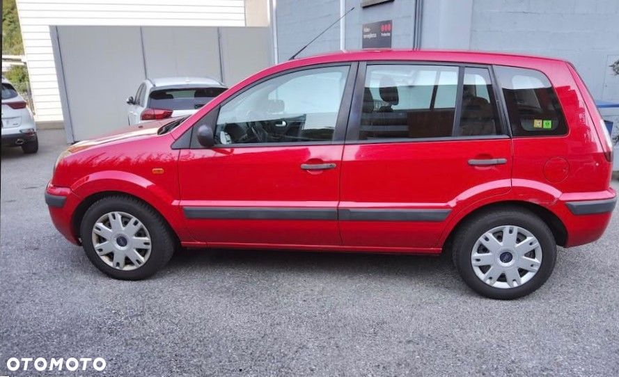 Ford Fusion - 3