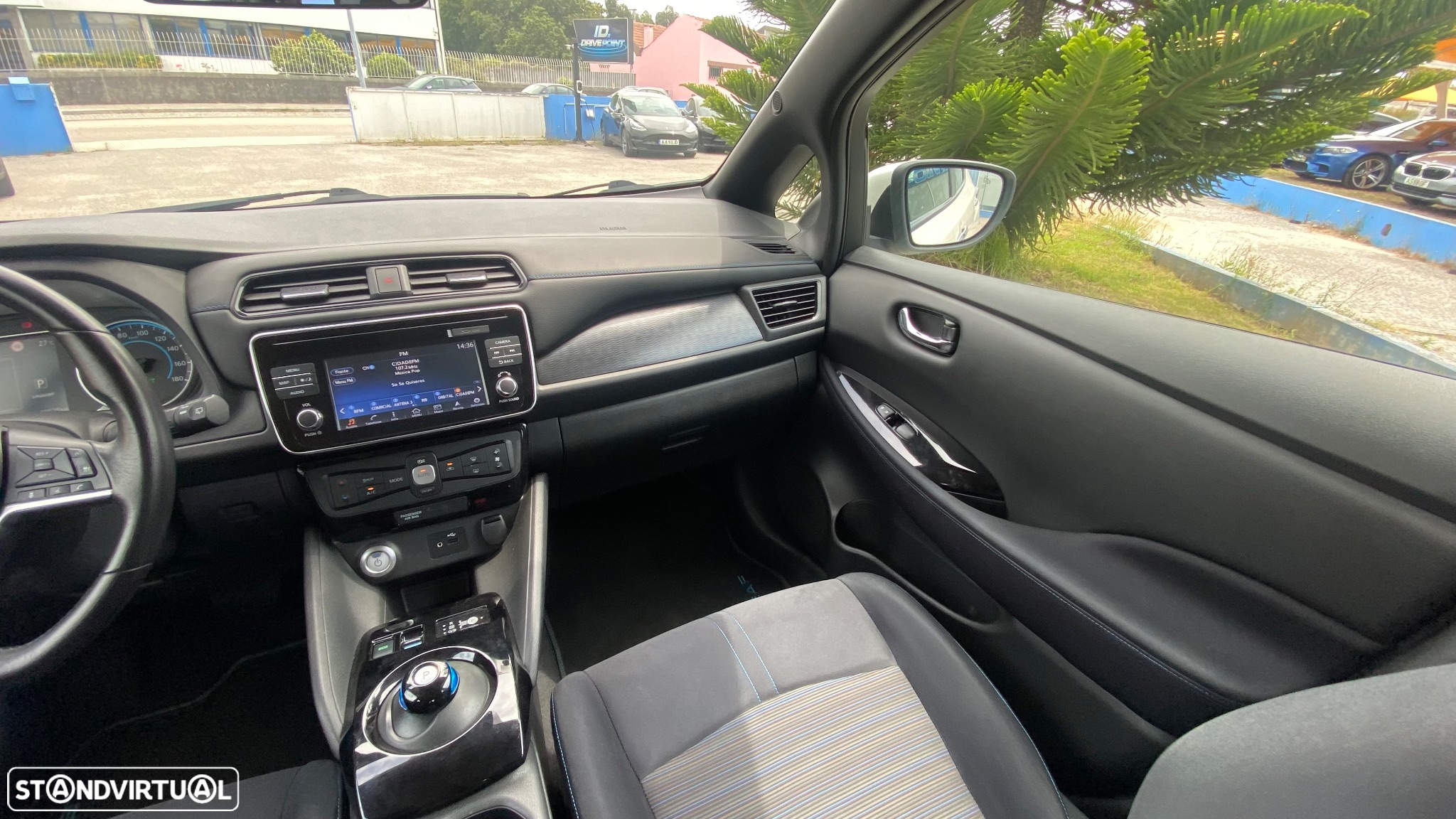 Nissan Leaf Tekna - 30