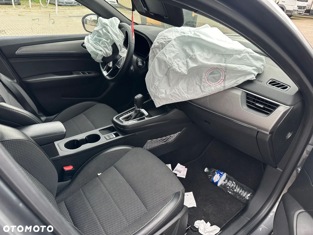 Renault Arkana E-TECH 145 INTENS - 8
