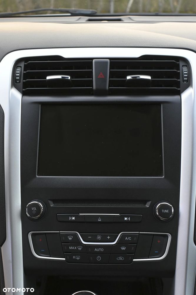 Ford Mondeo 2.0 TDCi Trend - 34