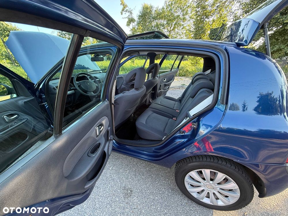 Renault Clio - 7
