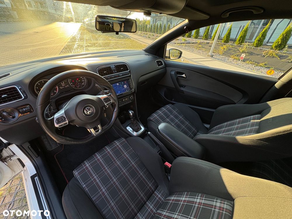 Volkswagen Polo 1.4 TSI GTI DSG - 9