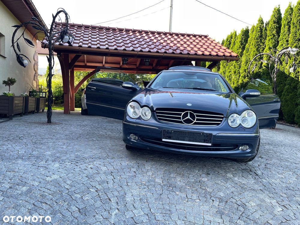Mercedes-Benz CLK - 6