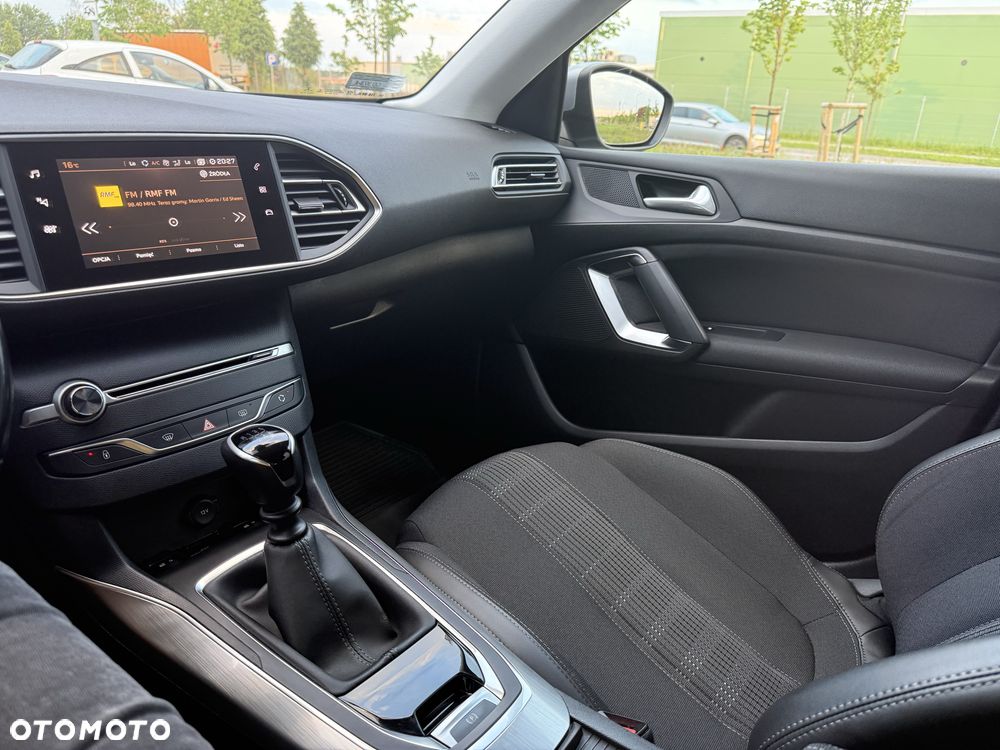 Peugeot 308 - 6