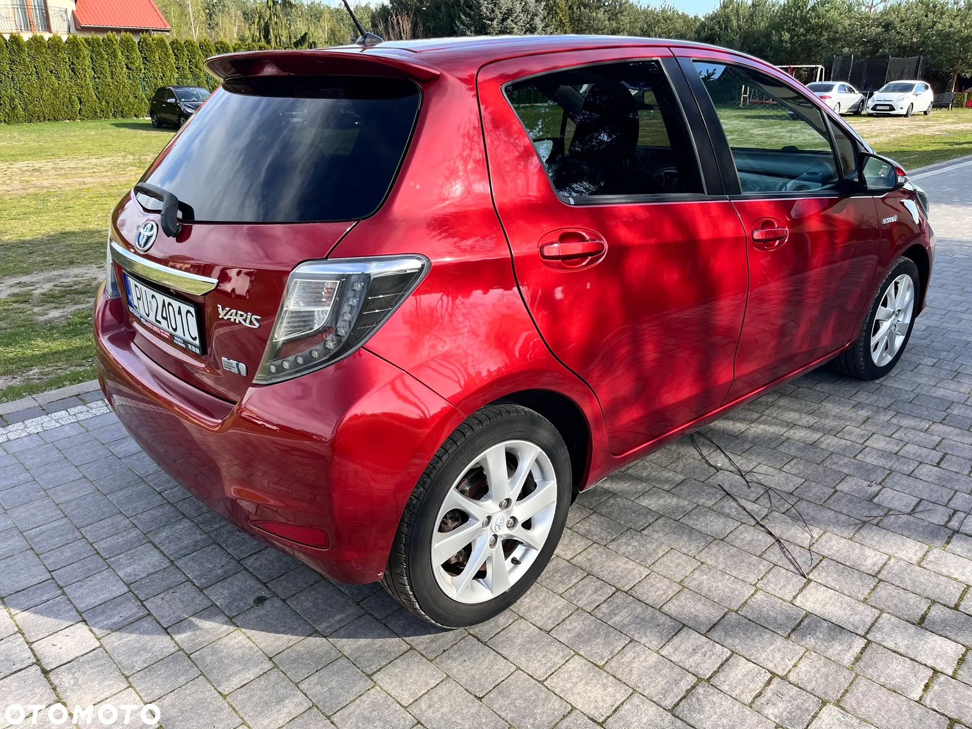 Toyota Yaris Hybrid 100 Dynamic - 6