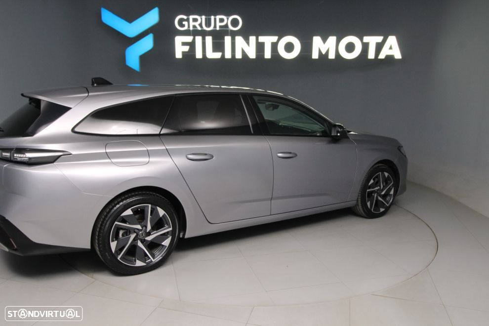 Peugeot 308 SW 1.2 PureTech Allure EAT8 - 2