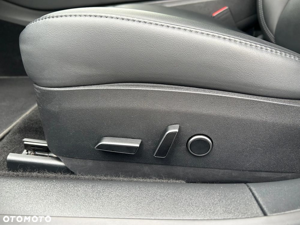 Tesla Model 3 - 15