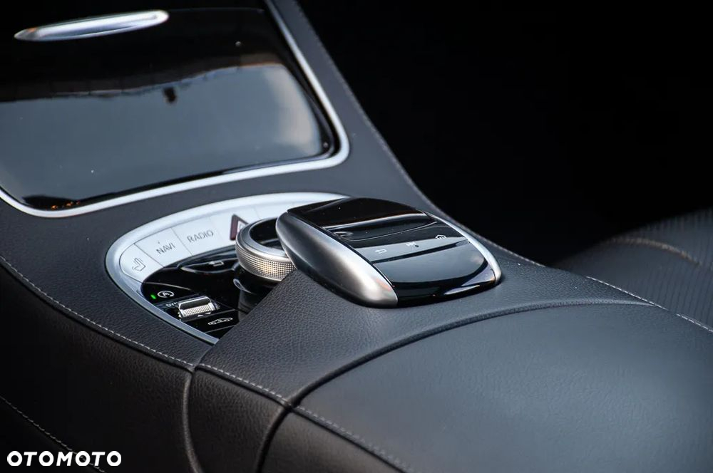 Mercedes-Benz Klasa S 350 d 4-Matic 9G-TRONIC - 27