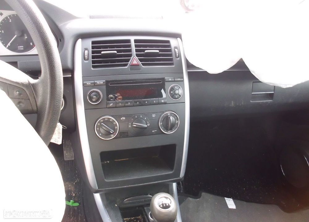 Peças Mercedes Benz  B 2005 - 7