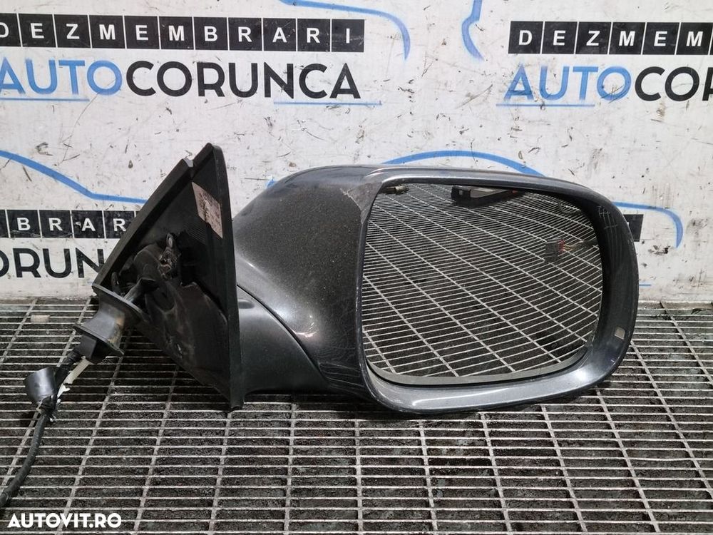 Oglinda dreapta AUDI Q5 2008 - 2012 4 Usi GRI (971) Fara rabatare - 2