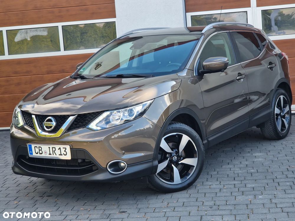 Nissan Qashqai - 1
