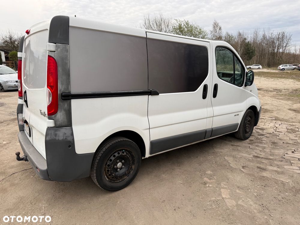 Renault Trafic - 2