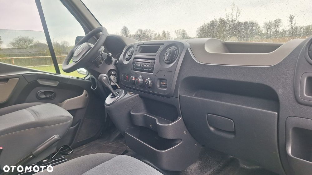 Renault Master - 13
