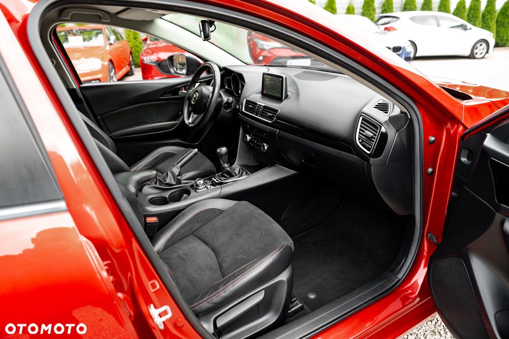 Mazda 3 SKYACTIV-G 120 NAKAMA - 24