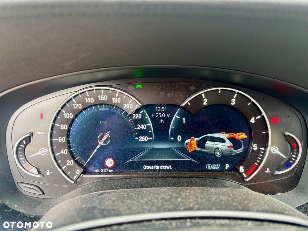 BMW Seria 5 520d xDrive Luxury Line - 16