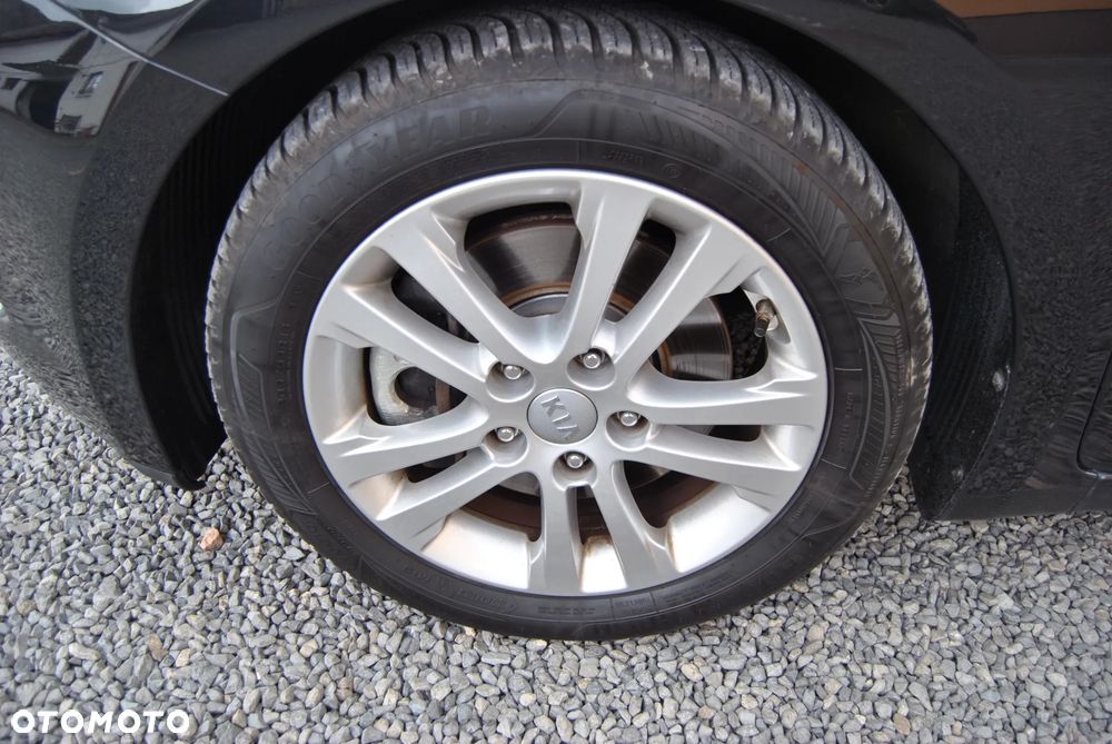 Kia Ceed 1.6 GDI Platinum Edition - 25