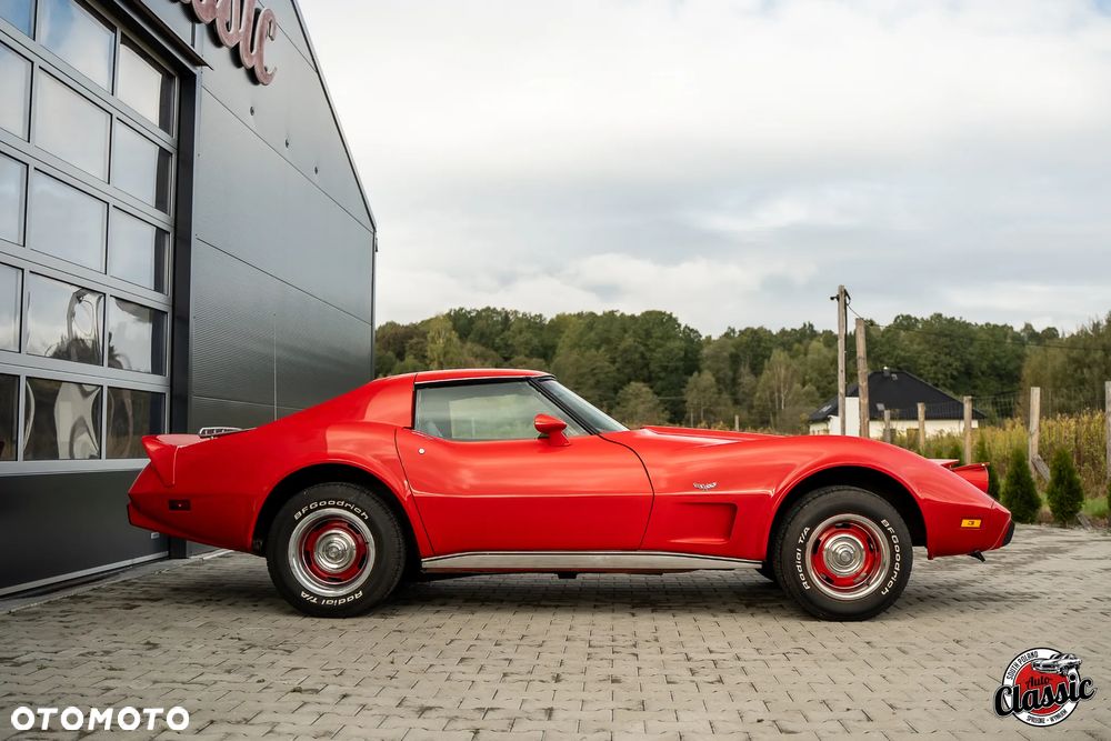Chevrolet Corvette - 3
