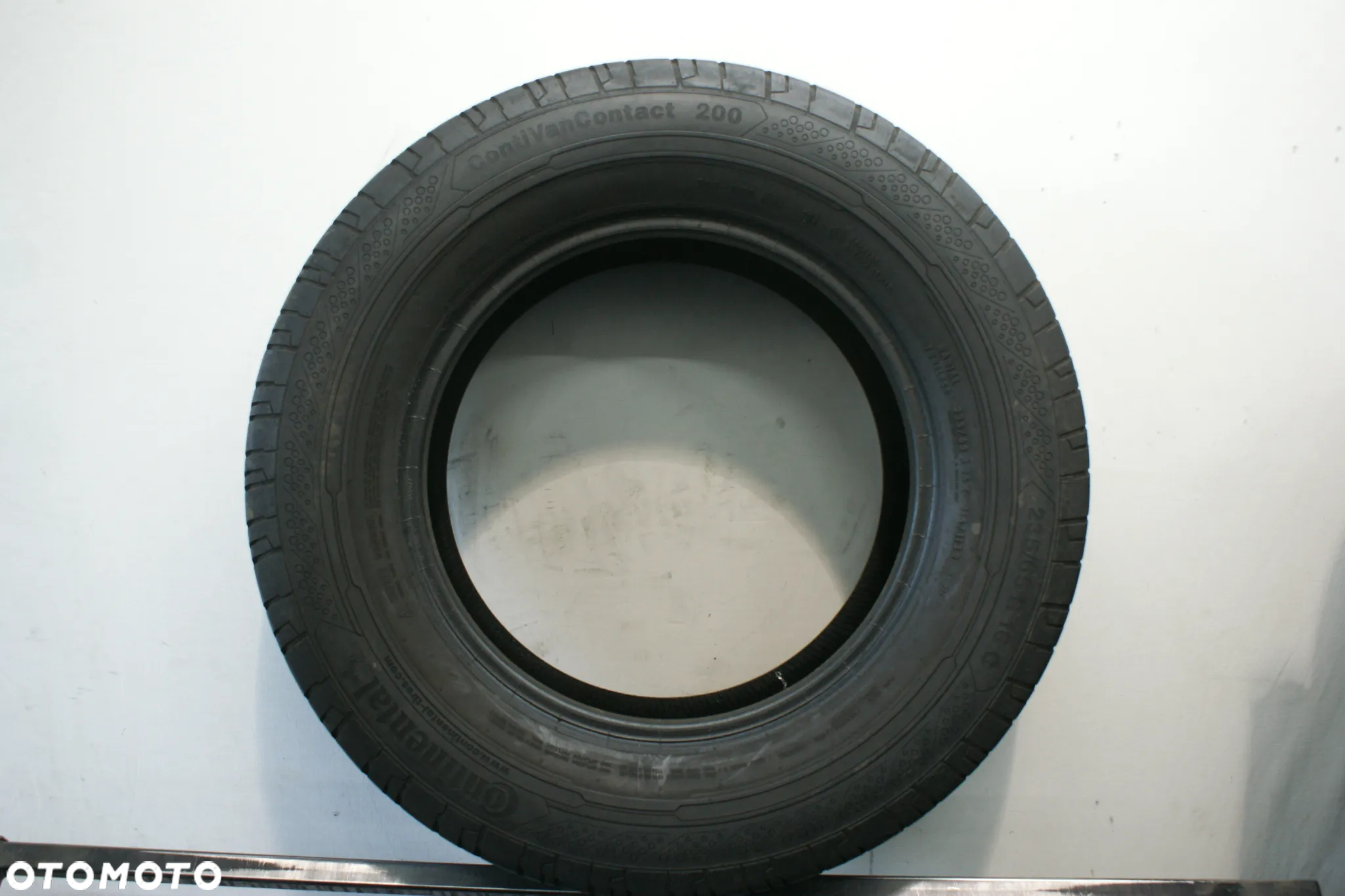 235/65R16C CONTINENTAL CONTIVANCONTACT 200 , 6,8mm B1287 - 4