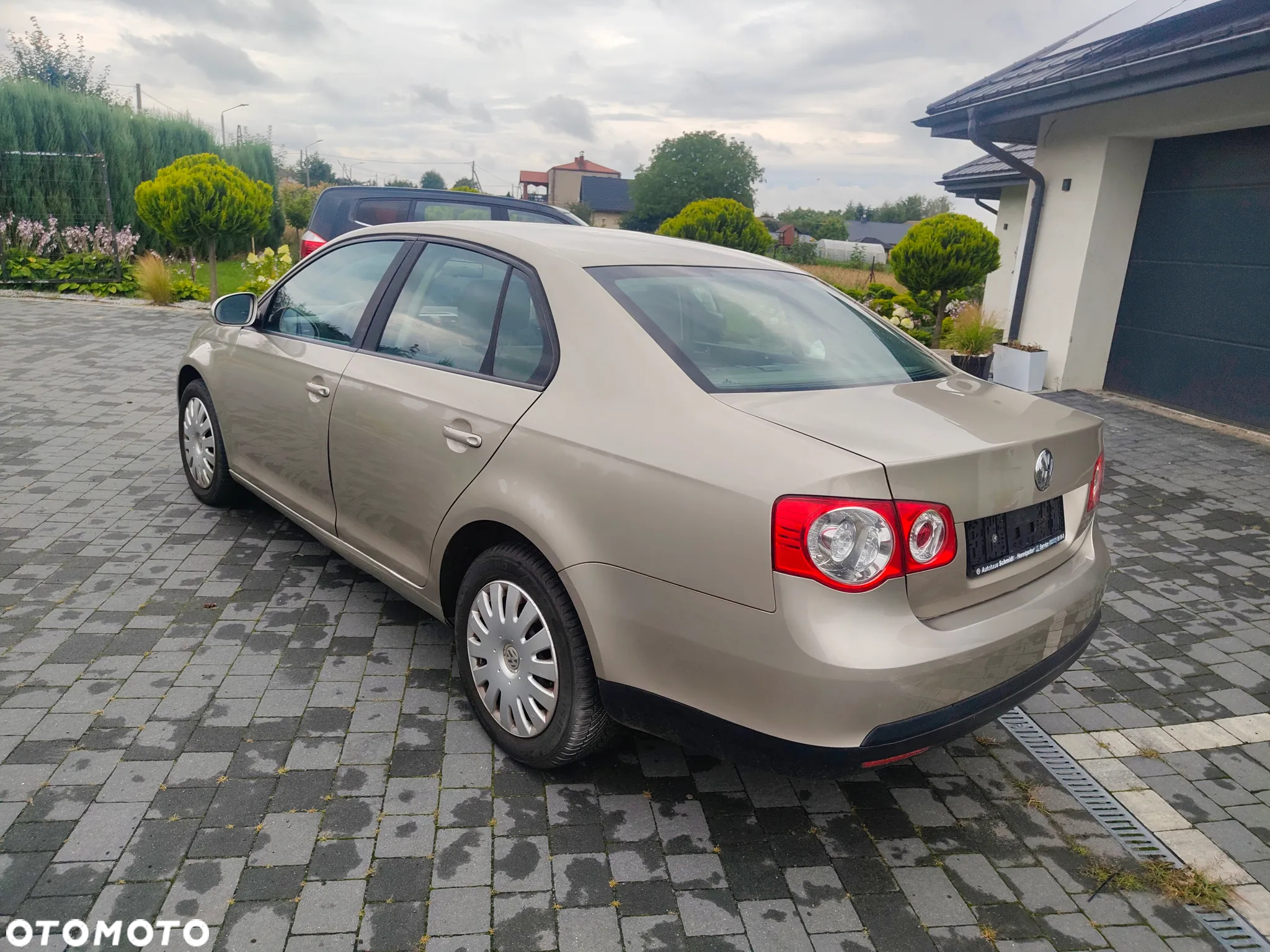 Volkswagen Jetta 1.6 Trendline - 3