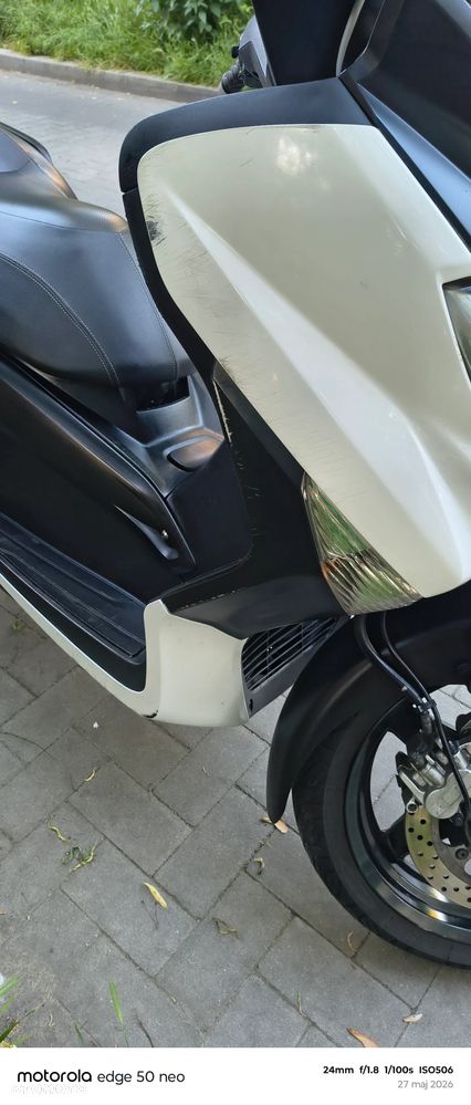 Yamaha X-max - 6