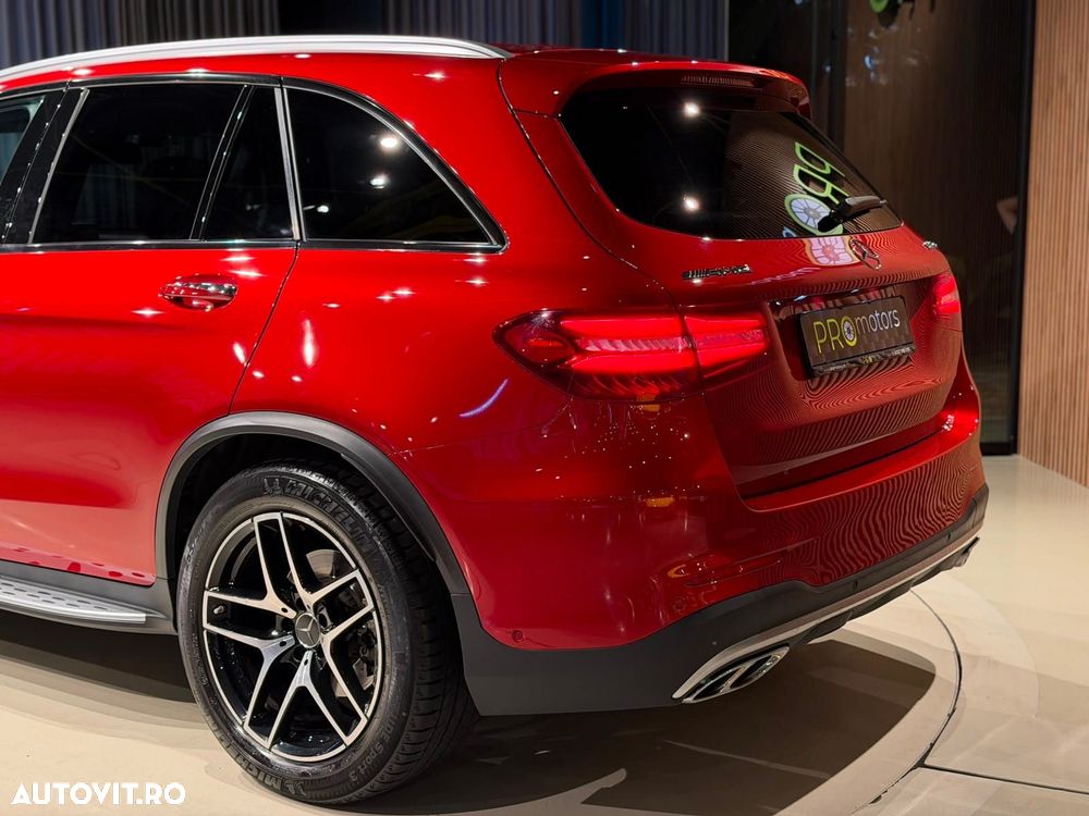 Mercedes-Benz GLC - 22