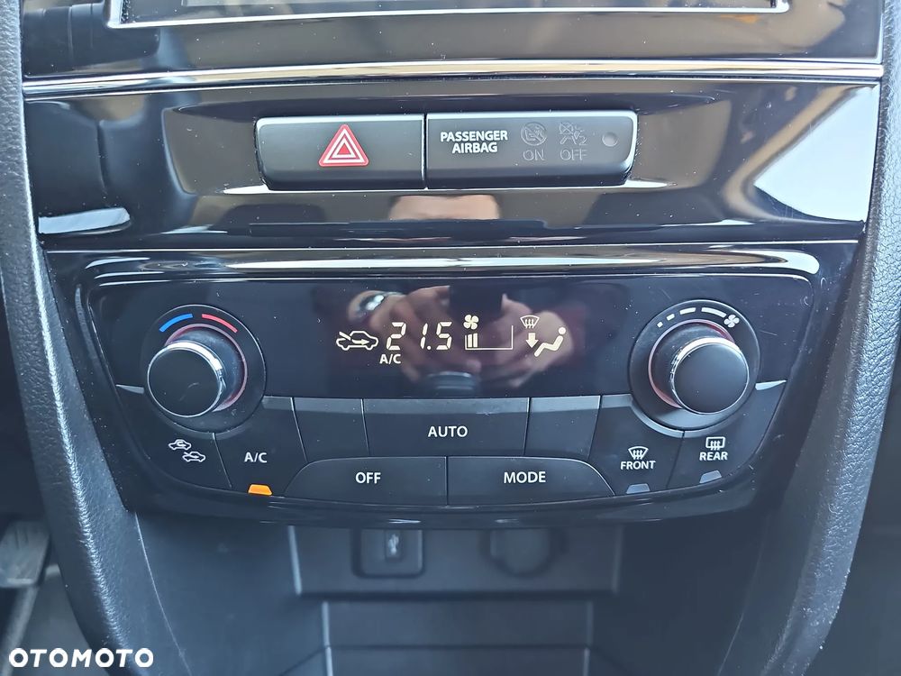 Suzuki Vitara 1.4 Boosterjet Premium 2WD - 20