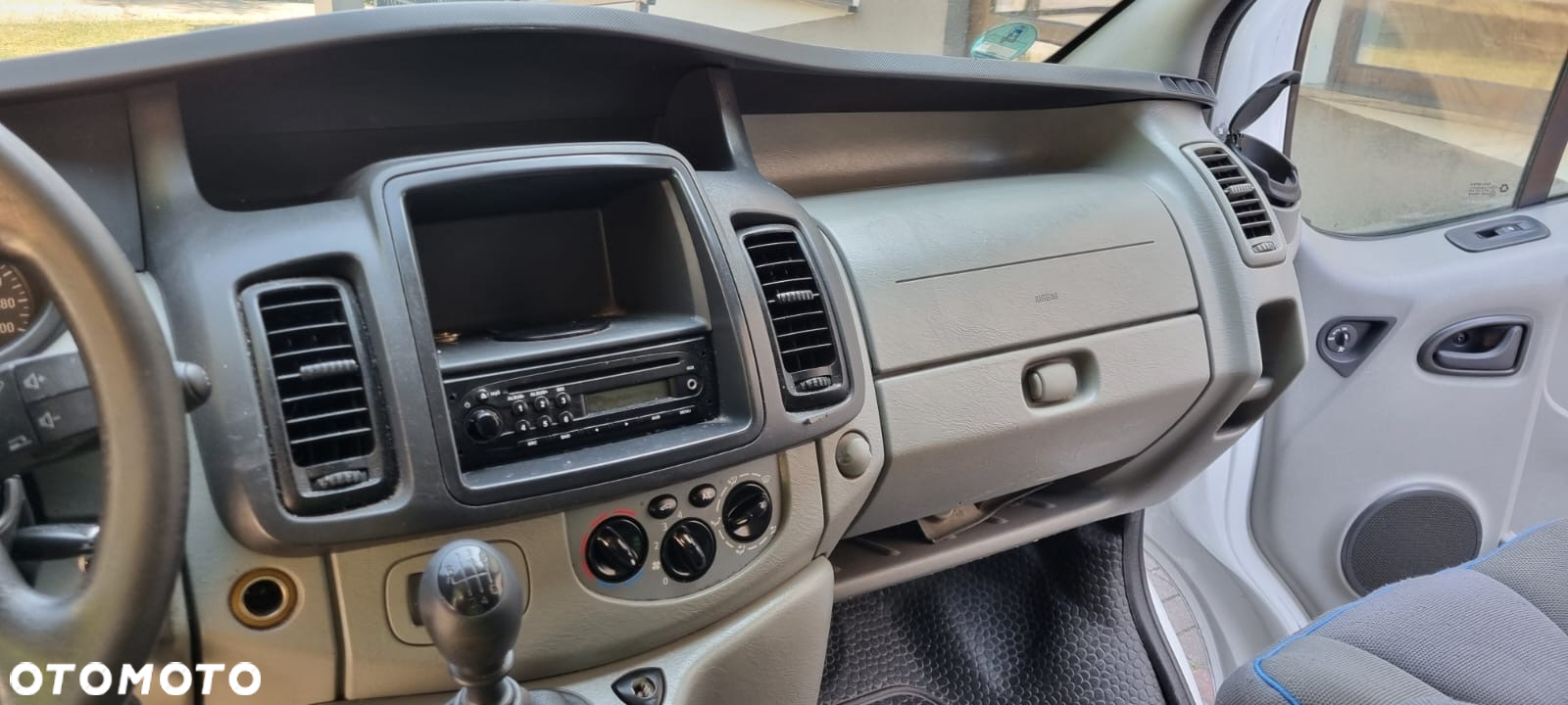 Opel Vivaro - 9
