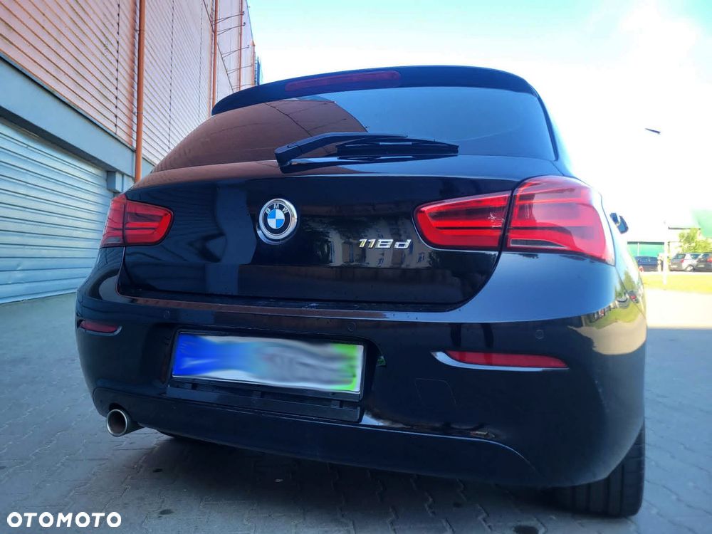 BMW Seria 1 118d Edition Metropolitan - 18