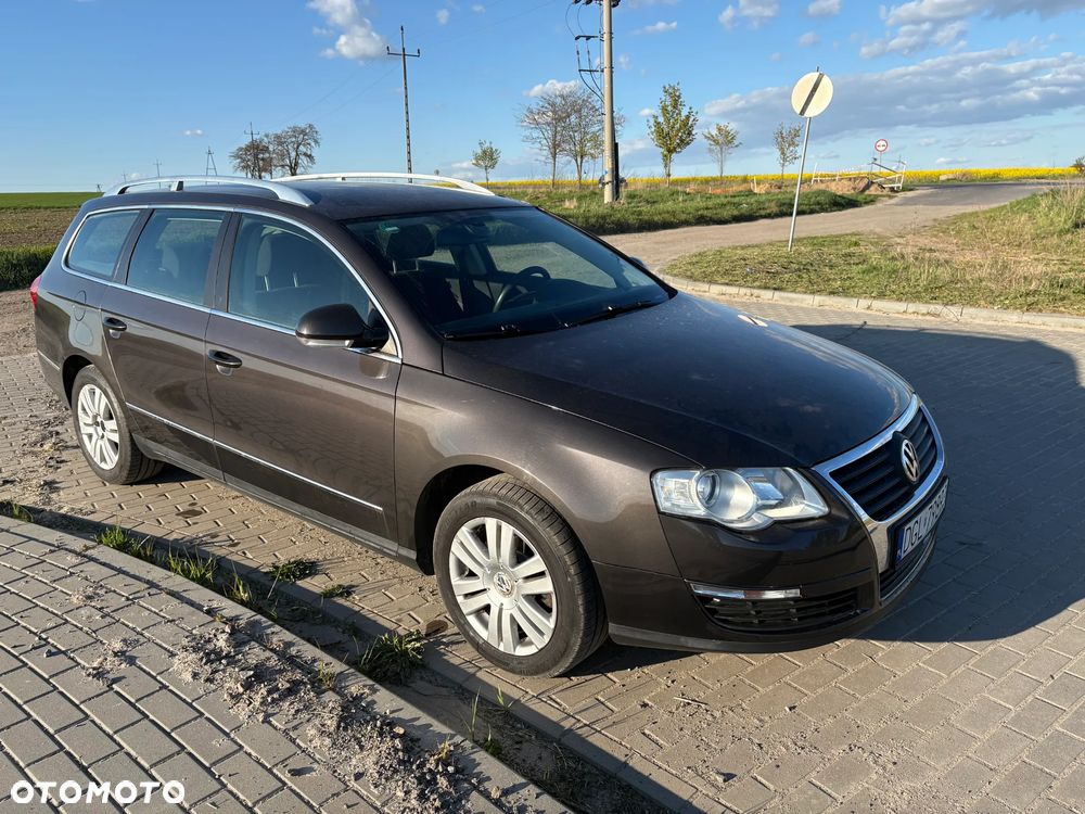 Volkswagen Passat 1.6 - 1