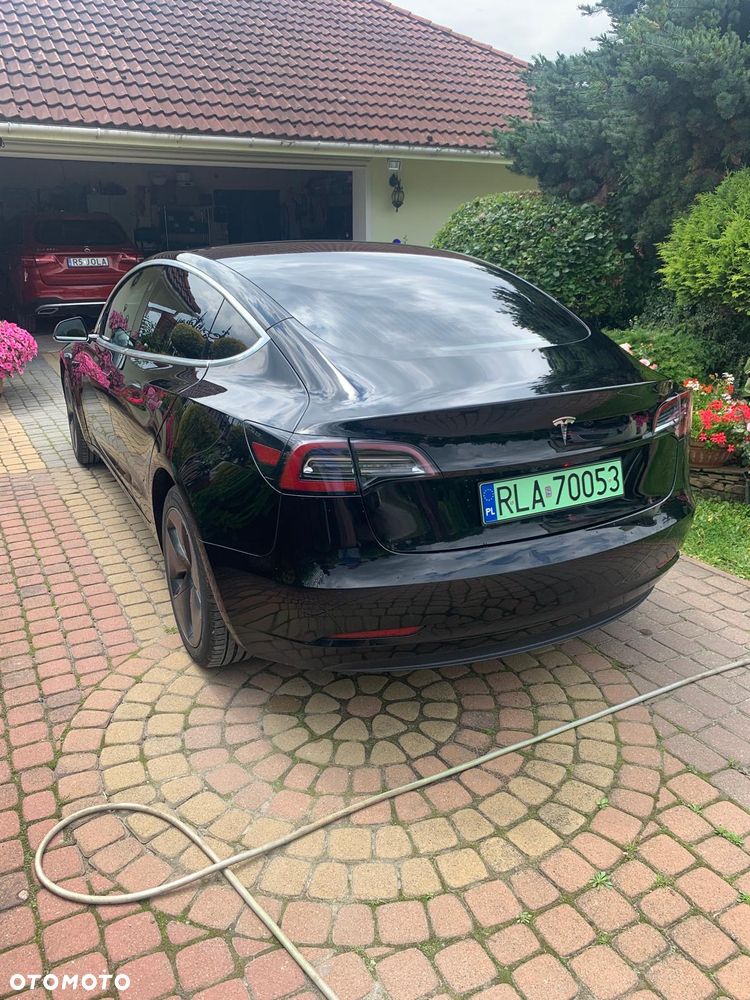 Tesla Model 3 Langstreckenbatterie Hinterradantrieb - 3