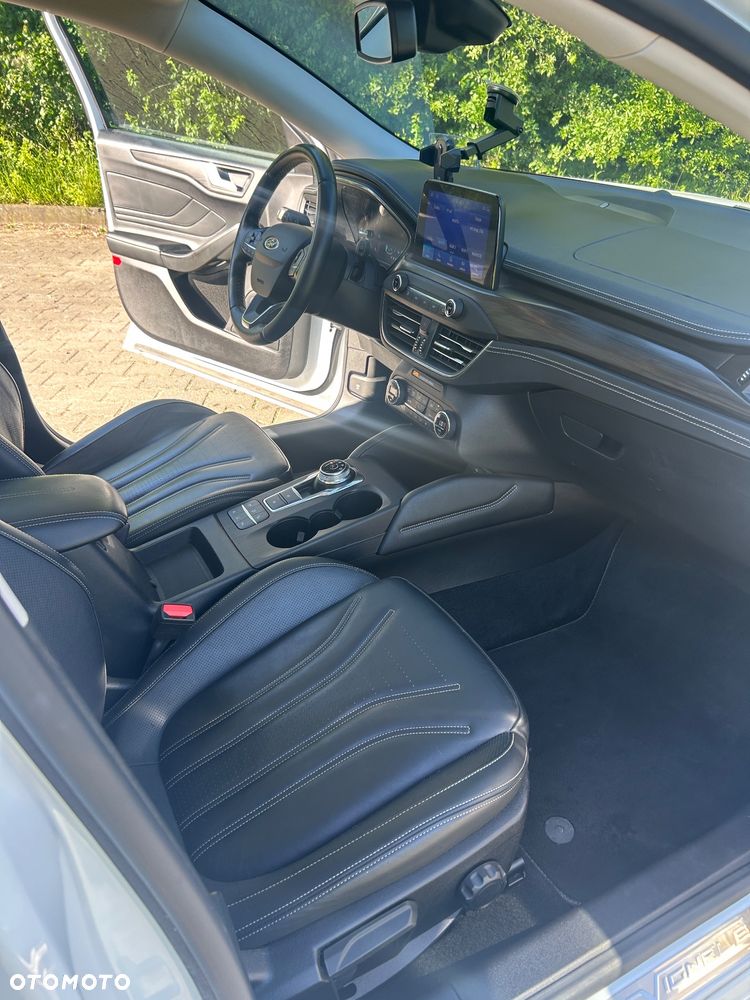 Ford Focus 2.0 EcoBlue Vignale - 23