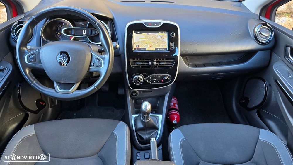 Renault Clio Sport Tourer 1.5 dCi Limited - 11