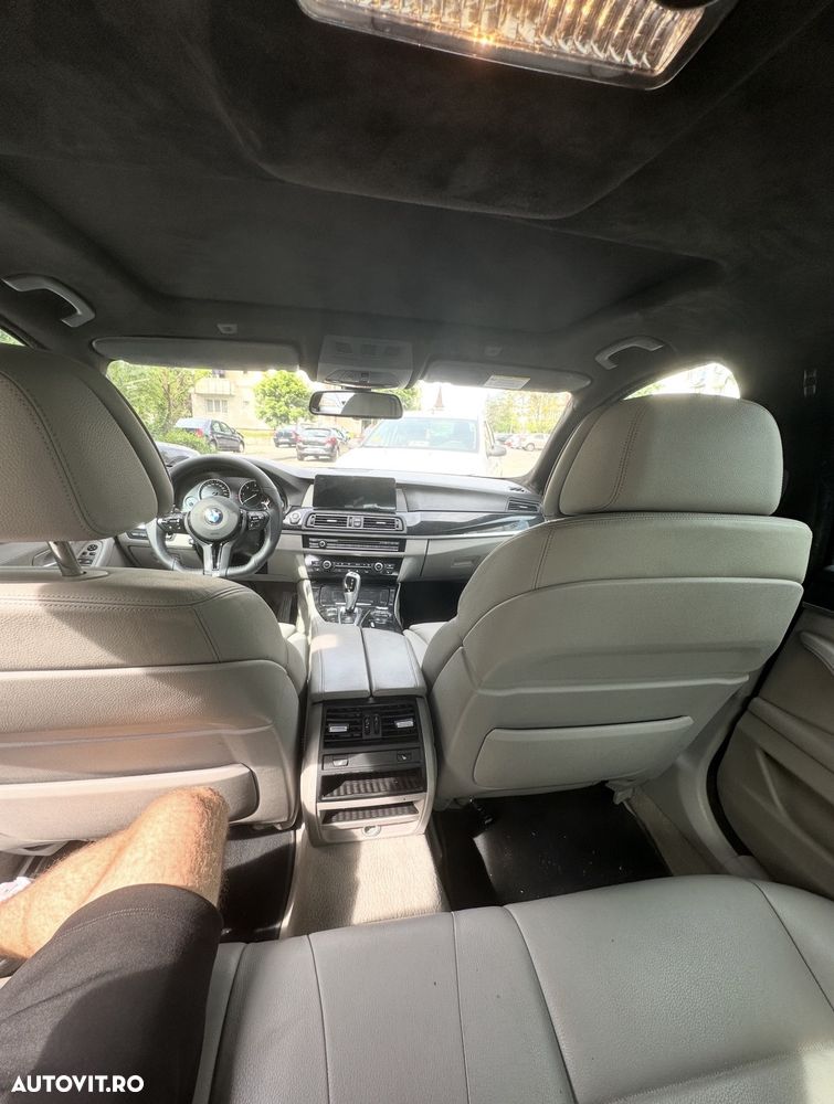 BMW Seria 5 525d xDrive - 6