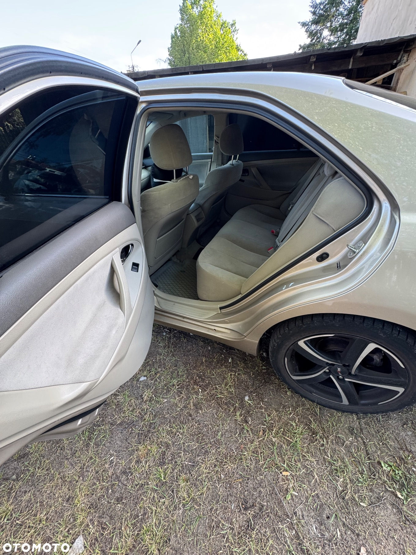 Toyota Camry 2.4 SE - 8