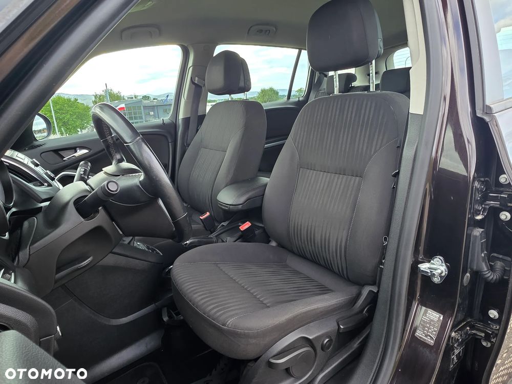Opel Zafira Tourer 2.0 CDTI Edition - 8
