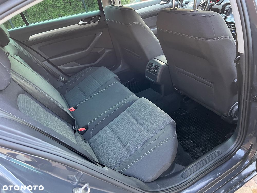 Volkswagen Passat ver-2-0-tdi-evo-business - 9