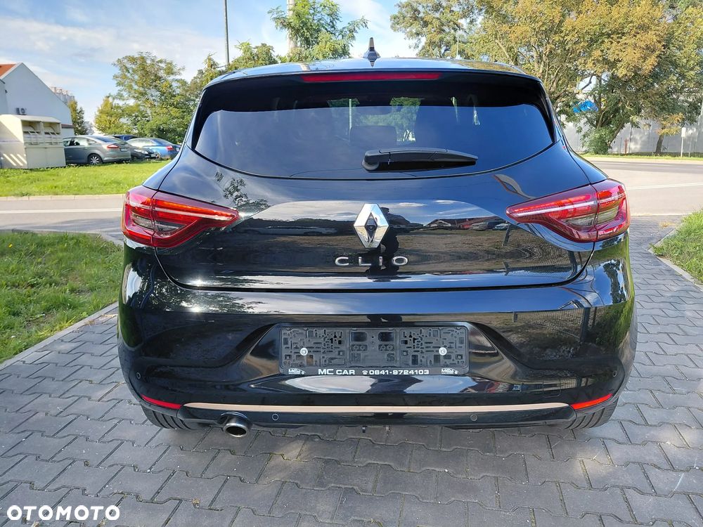 Renault Clio - 6