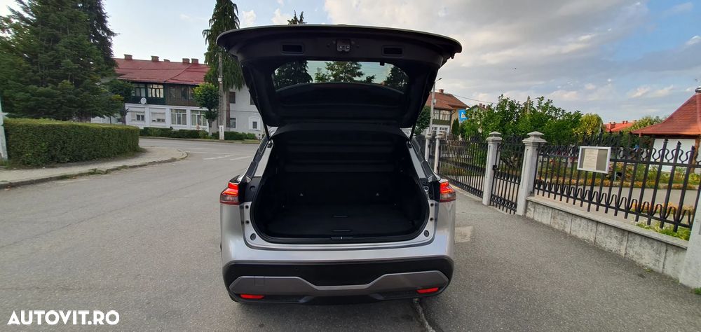 Nissan Qashqai 1.3 DIG-T MHEV N-Connecta - 36